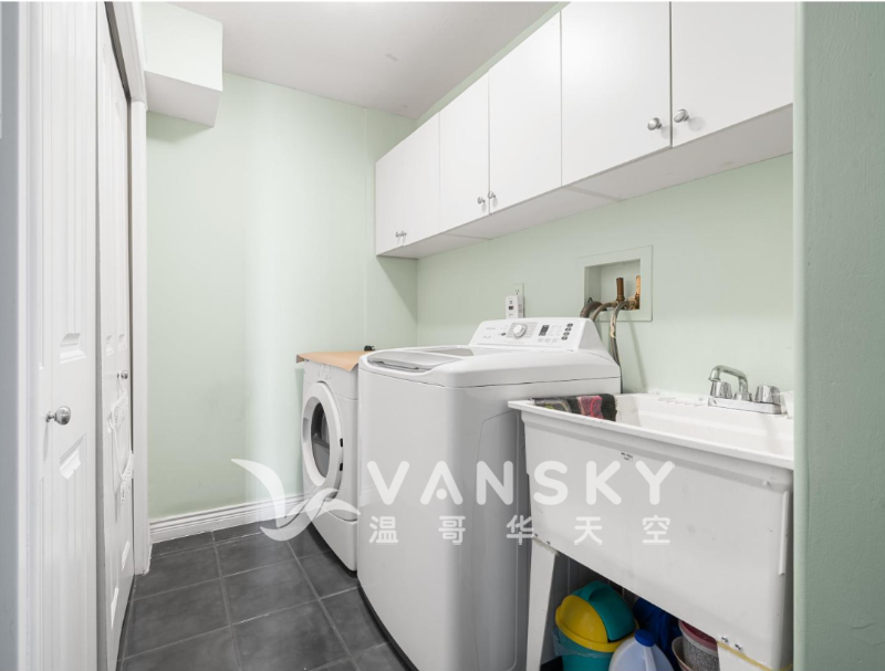 251024171950_Laundry Room.png